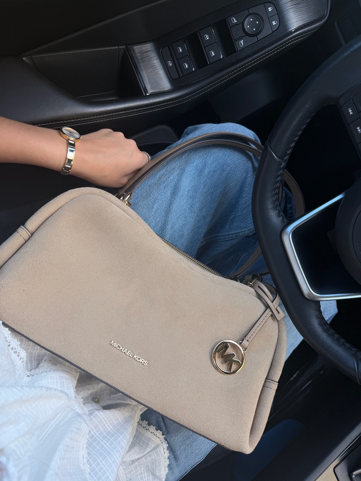 Love this look! @michaelkors #michaelkors #mkpartner