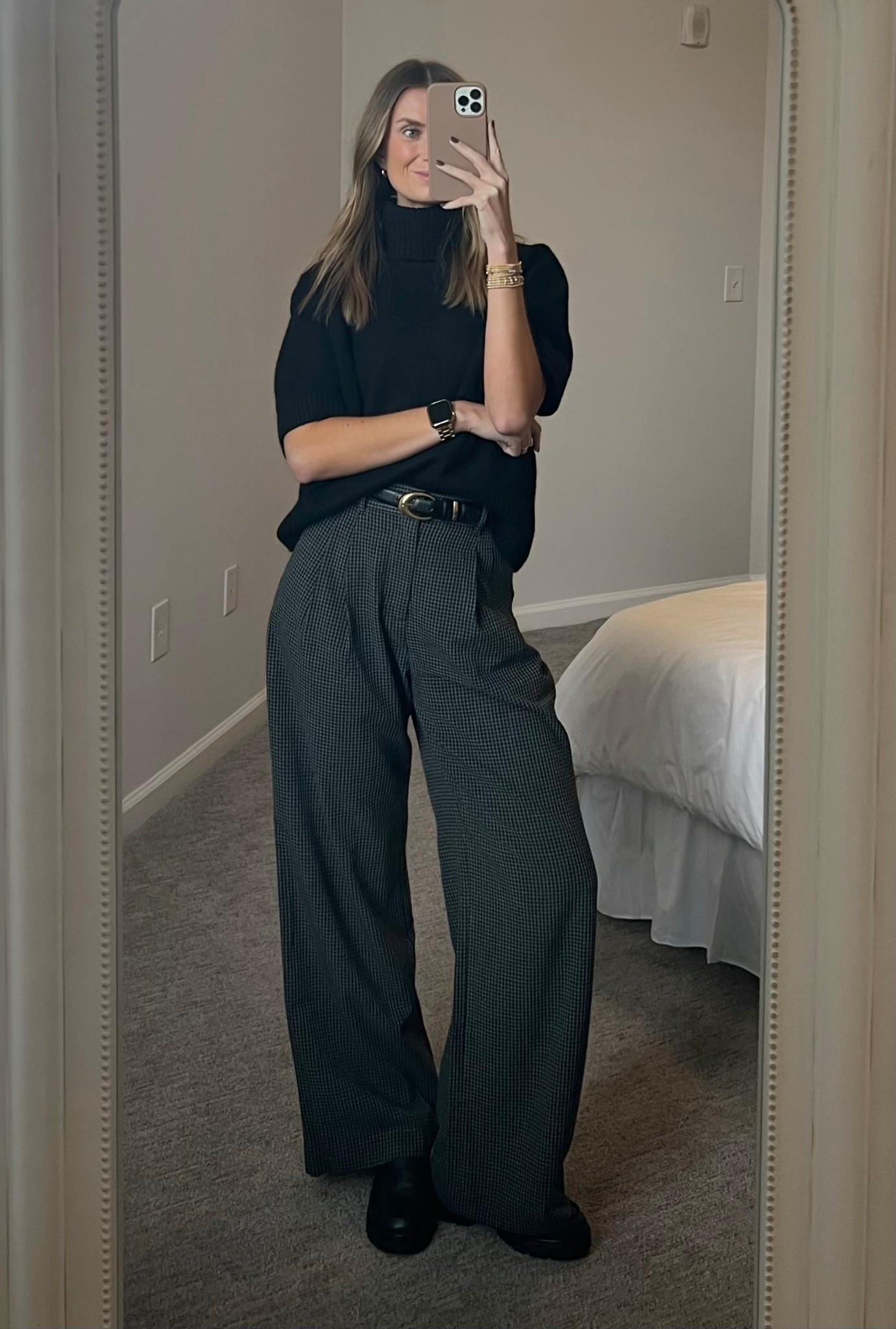 Classic teacher ootd! I did an XL in the sweater and am obsessed with the fit! 

#LTKFindsUnder100 #LTKWorkwear #LTKStyleTip