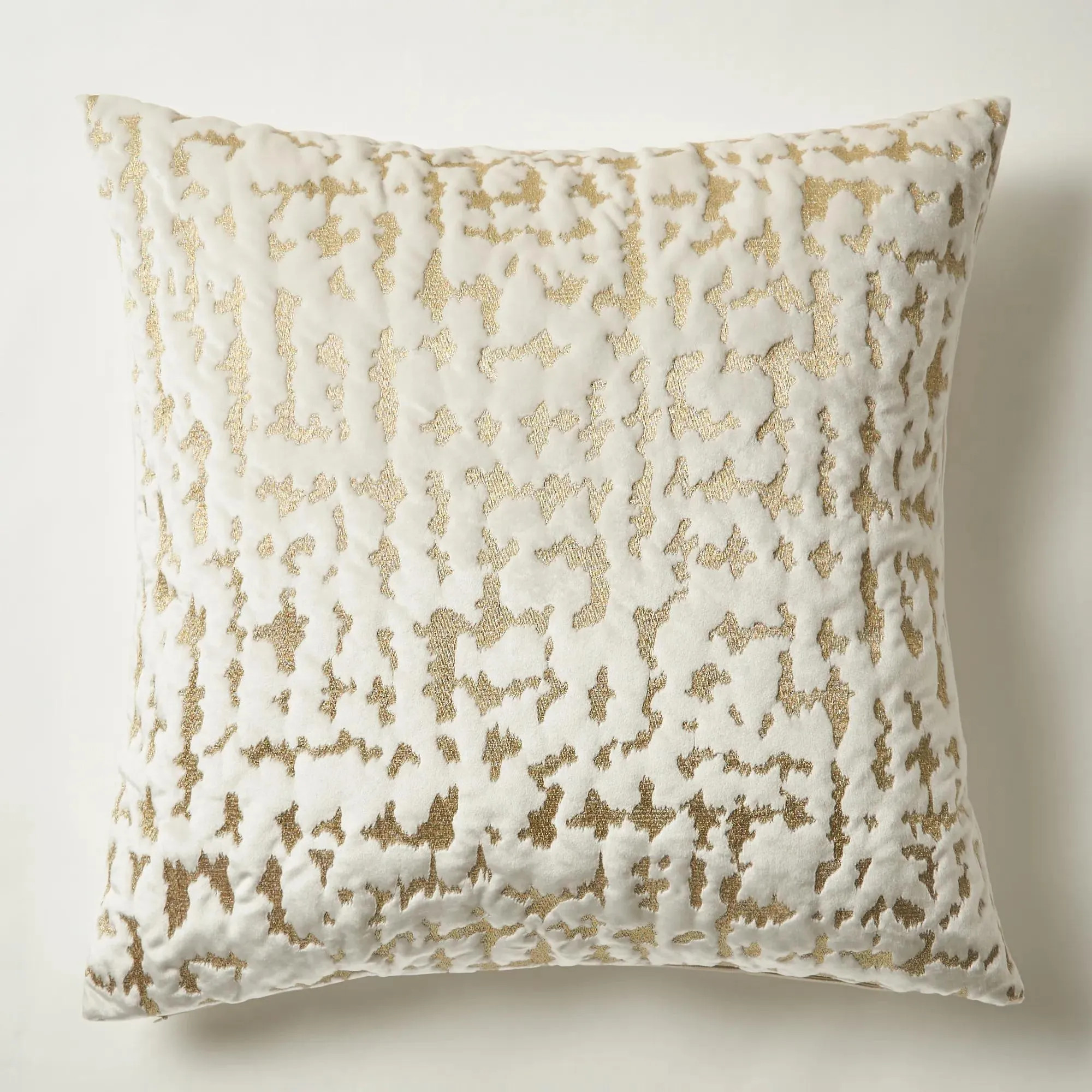 Solenne Pillow 22" | Z Gallerie