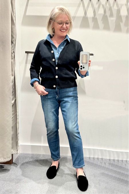 I love a column of denim, so I couldn’t wait to try on the J Jill’s slim ankle jeans with their denim shirt. I added this gorgeous V-neck cardigan, which is a cotton blend and has beautiful jeweled buttons and a classic fit. The slim ankle jeans fit like a dream, and I love the feel of the soft denim shirt.

#JJill #J.,JillFashion #WinterFashion #WinterOutfit #Fashion #Fashionover50 #FashionOver 

#LTKSeasonal #LTKsalealert #LTKstyletip