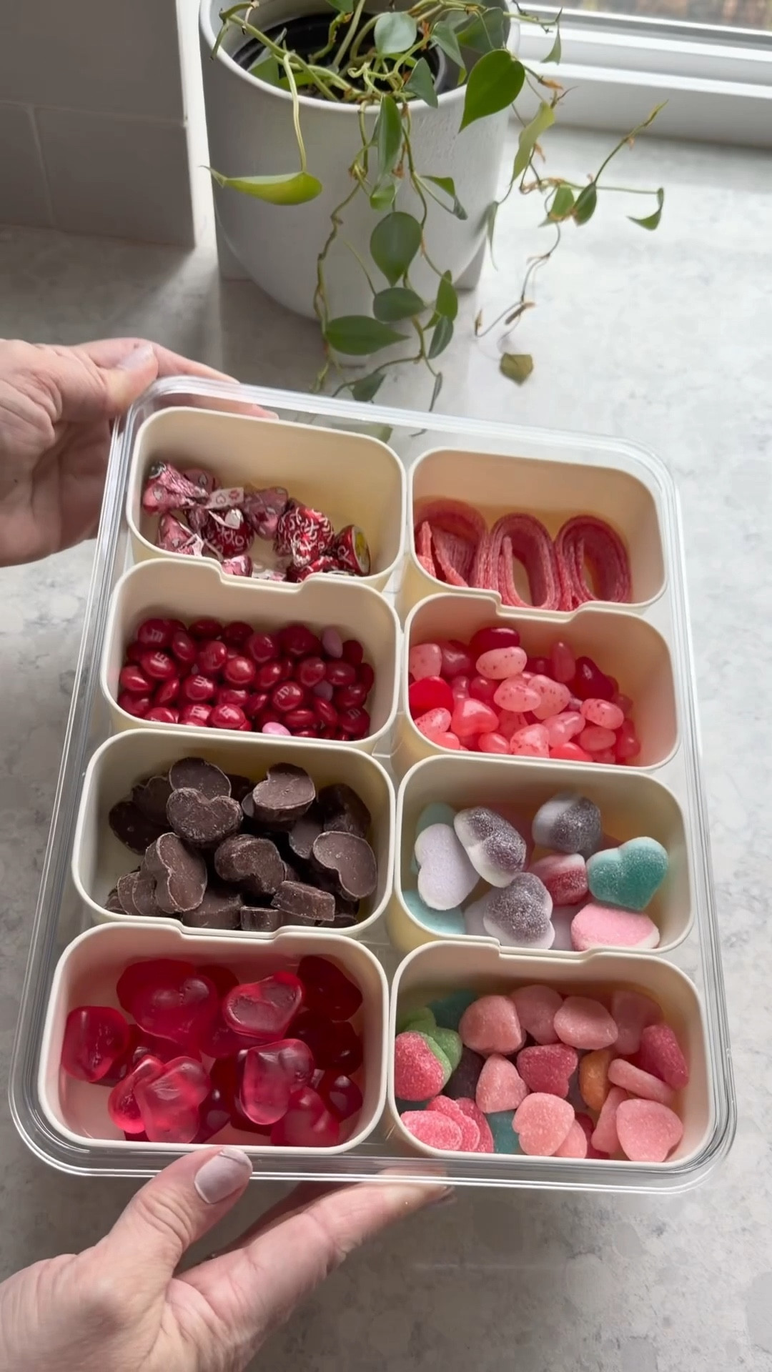 Valentine’s gift idea ❤️🩷❤️

#LTKSeasonal #LTKmomlife