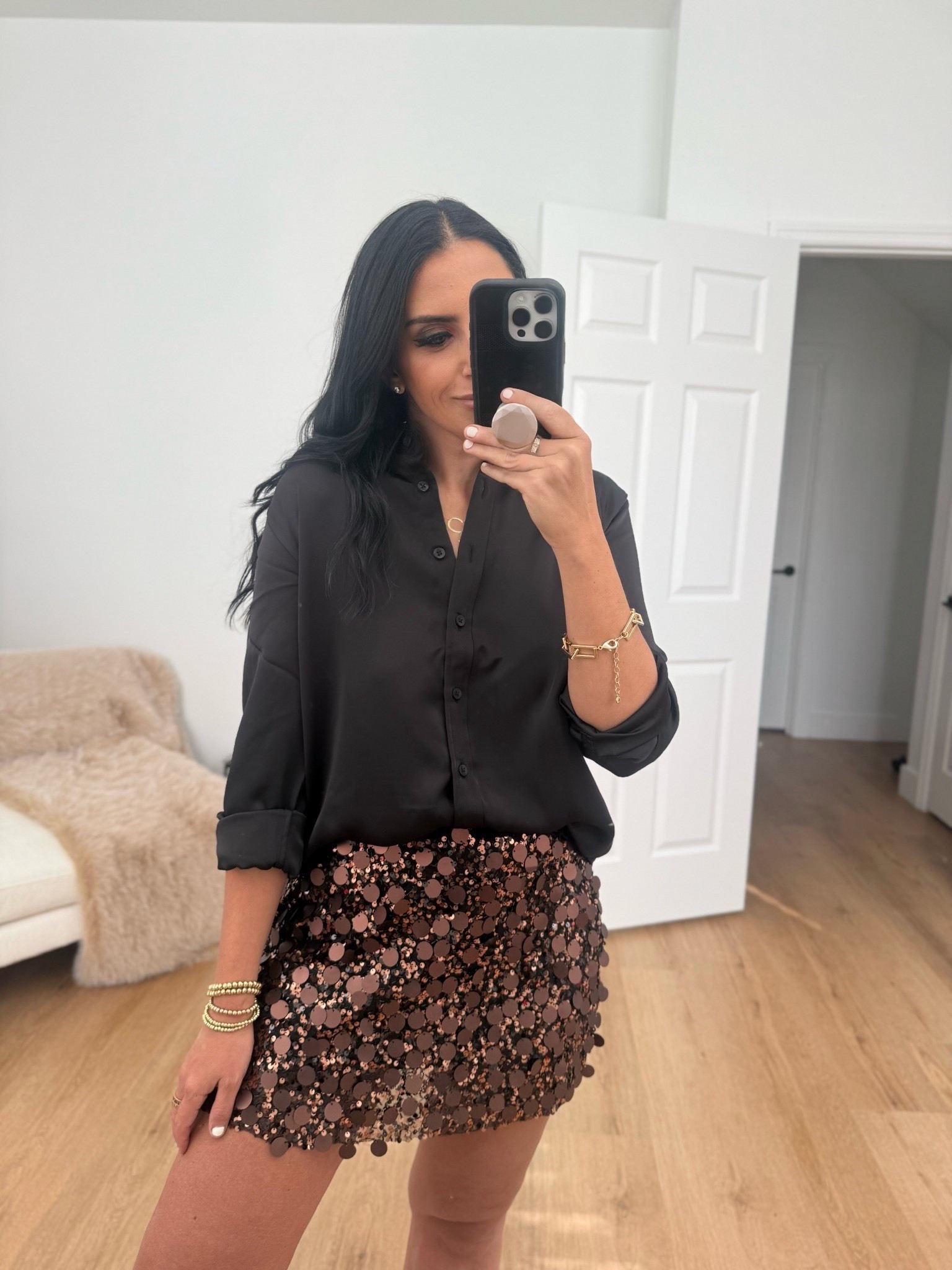 Spanx Black Friday Sale! Now 30% off Spanx Poplin Tuxedo Button-Up Shirt, wearing size medium. Zara squins mini skirt. 