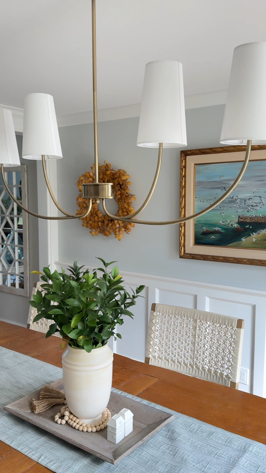 Dining room views…love my linear chandelier!

#LTKVideo #LTKSeasonal #LTKHome