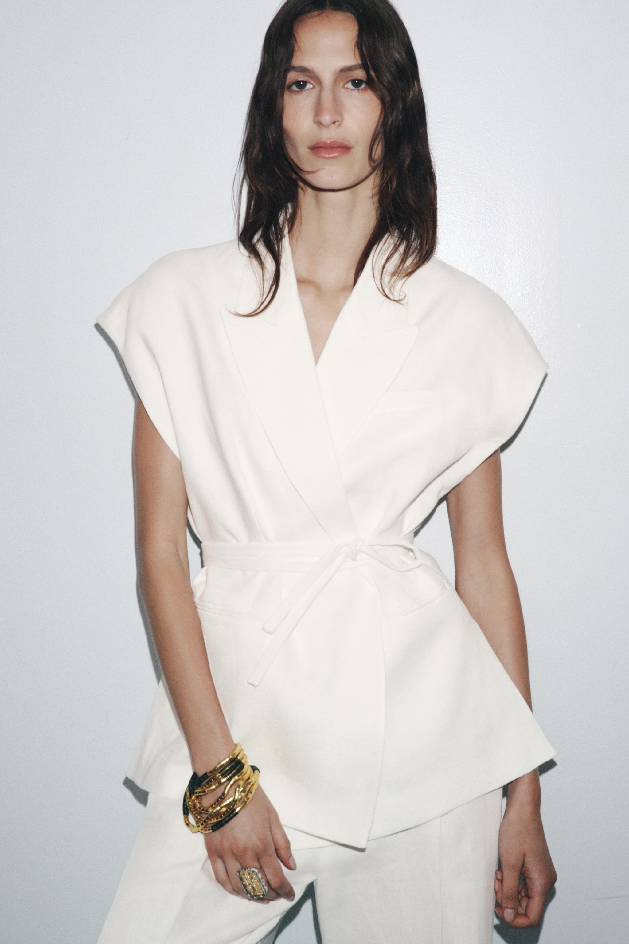 ZW COLLECTION DOUBLE BREASTED LINEN VEST | Zara Canada