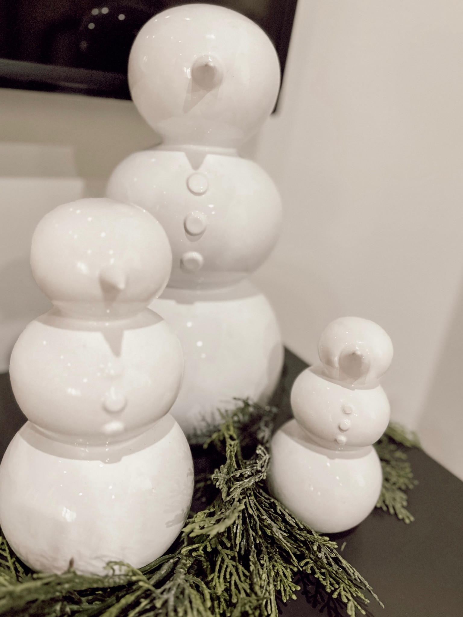 Christmas Decorations - Holiday Decorations - Snowman - Crate and Barrel - White Christmas - Christmas Garland 

#LTKhome #LTKHoliday #LTKHolidaySale