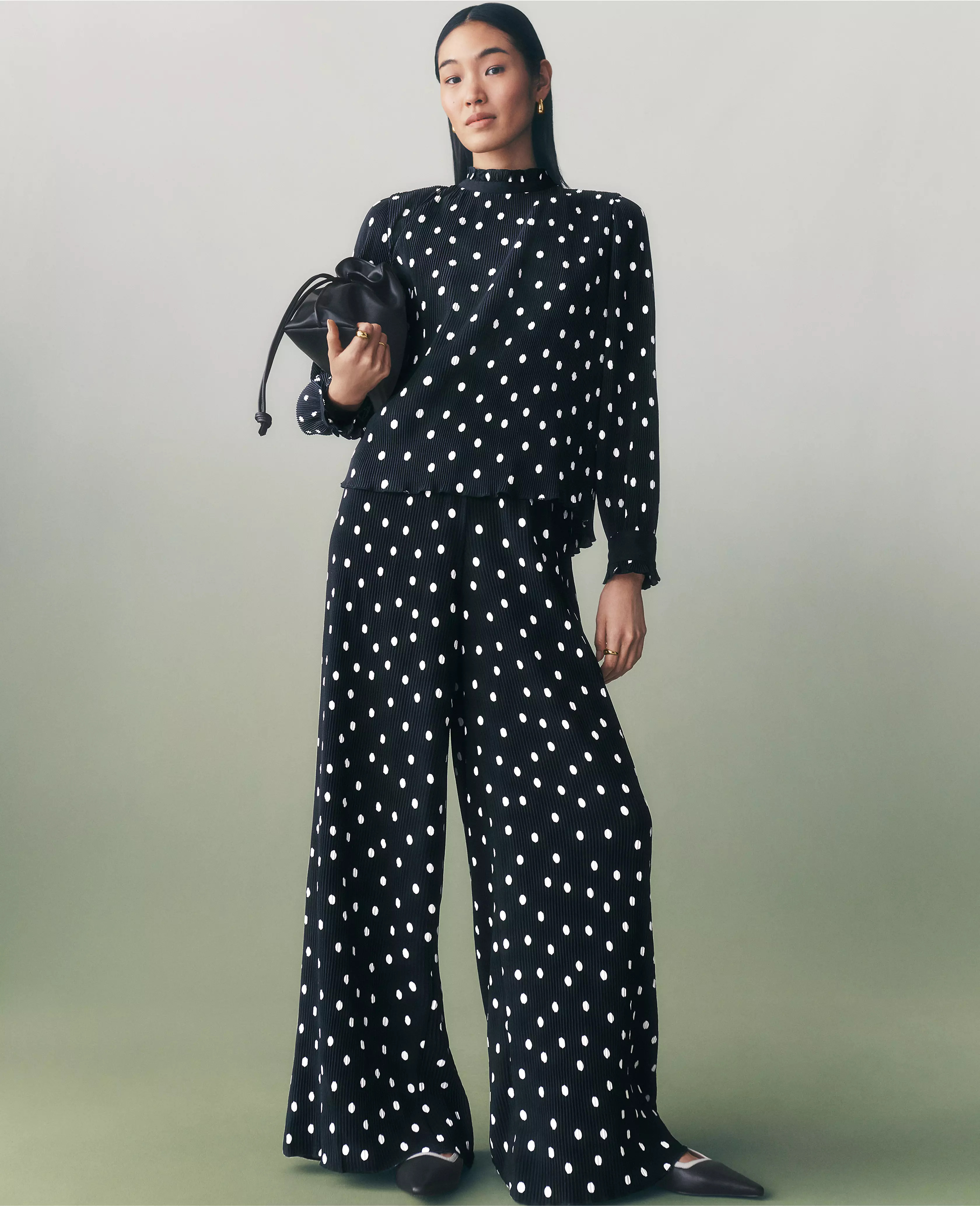 The Easy Wide-Leg Pant | Ann Taylor