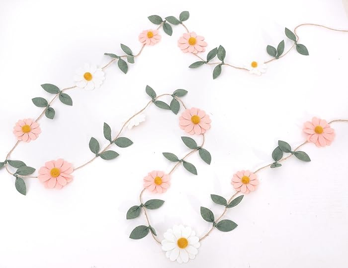 Wool Felt Daisy Chain Banner Garland - Daisy 1st Birthday Decorations,Daisy Themed Party Decorati... | Amazon (US)