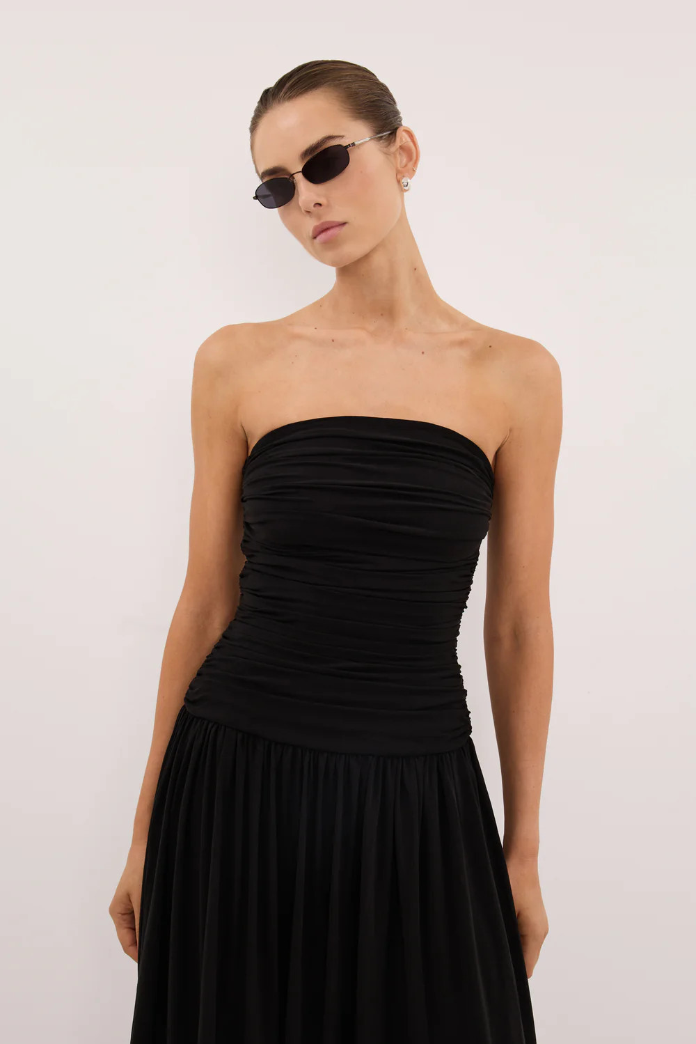 SHARI BLACK BANDEAU MIDI DRESS | DISSH