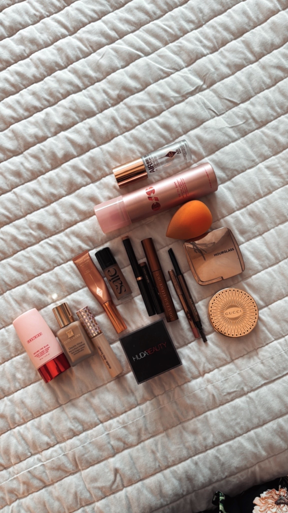 These are the face makeup products and shades I keep coming back to for a soft, glowy everyday look. I use Double Wear in Wheat, Pink Opal highlighter, Huda pink setting powder, Pinkgasm glow blush, and Arch Brow in Warm Brunette.

face makeup routine, over 40 makeup, Double Wear foundation, Huda setting powder, Pinkgasm blush, pink highlighter, brow makeup, everyday makeup, glowy makeup, themominstyle

#LTKdayinmylife #LTKgrwm #LTKootd