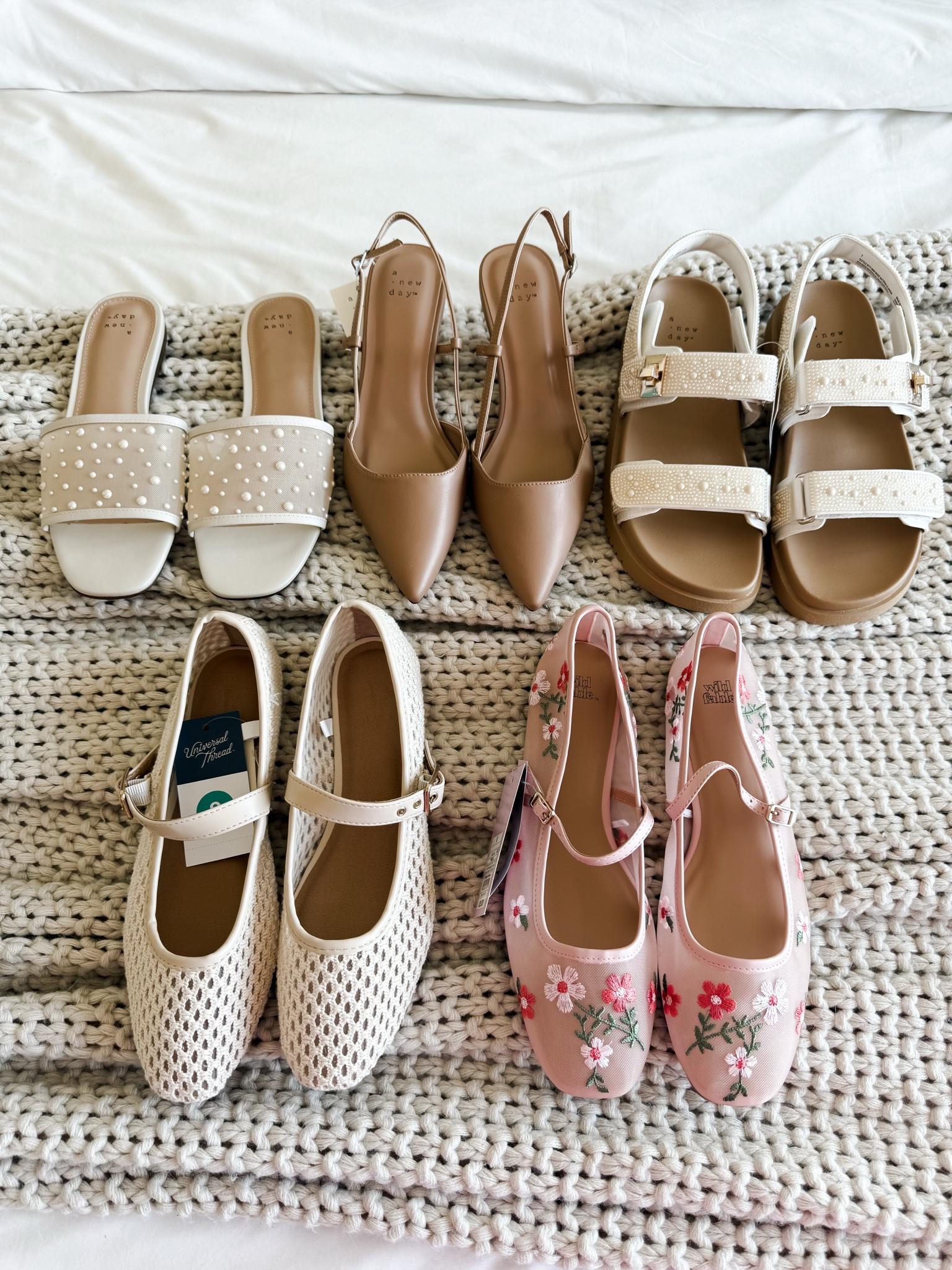 Target spring shoes 💐🌸

Pearl slide sandals - size down 1/2 size
Closed toe kitten heels - tts
Pearl platform sandals - size down 1 size
Cream mesh ballet flats - tts
Floral mesh ballet flats - tts

I’ll link some more spring sandals and shoes from Target I’m loving! 

Summer shoes / spring outfit / mesh sandals / shoe trends / Target haul

#LTKSeasonal #LTKFindsUnder50 #LTKShoeCrush