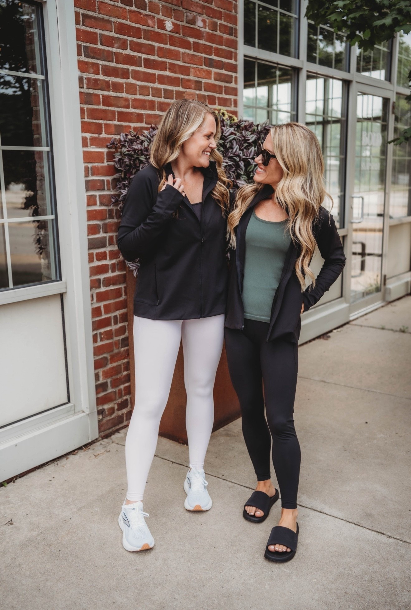 ✨ She’s back and better than ever! ✨
#dsgpartner Our best-selling DSG Momentum leggings exclusively sold at Dick’s Sporting Goods are re-launching with:
✔️ Upgraded fabric for all-day comfort
✔️ Improved waistband + fewer seams for the perfect fit
✔️ Multiple sizes & lengths so she always finds “the one”
From your toughest workout, to carpool lines, to cheering on the sidelines—these $45 leggings are ready for anything. We suggest sizing up one size if between. #ad @Shop.LTK #liketkit @dickssportinggoods


#LTKFamily #LTKActive #LTKTravel