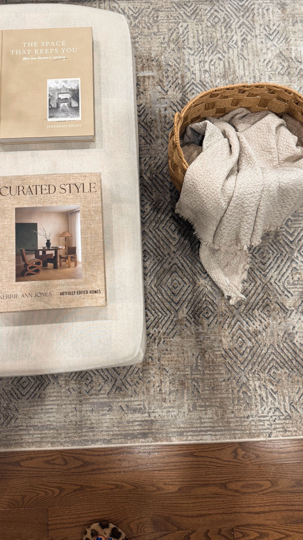 coffee table book

#LTKcanada #LTKsummer #LTKhome