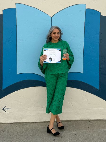 What I wore to accept an award for my book How to Pack: Travel Smart for Any Trip

#LTKworkwear #LTKparties #LTKmidsize