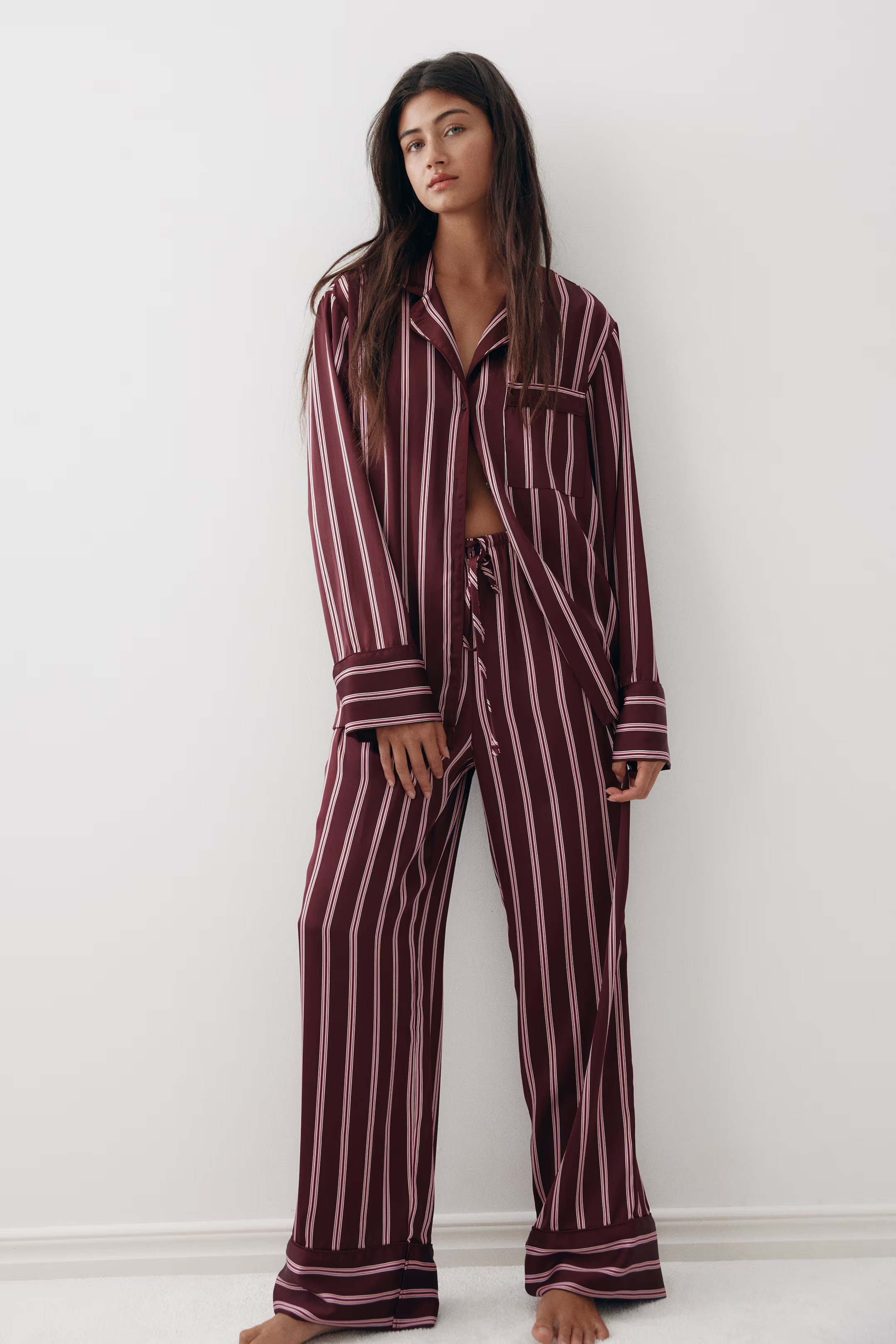 Satin pyjamas | H&M (UK, MY, IN, SG, PH, TW, HK)