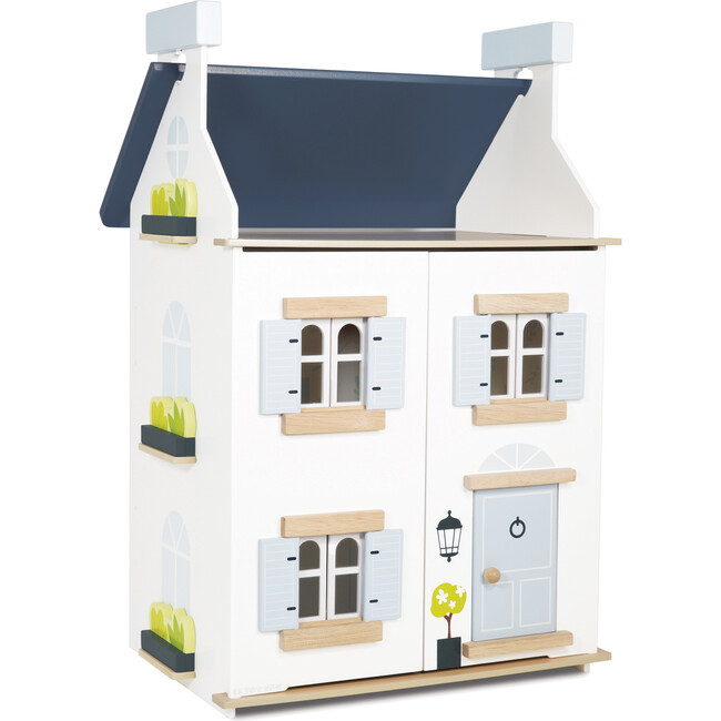 Sky Doll House | Maisonette