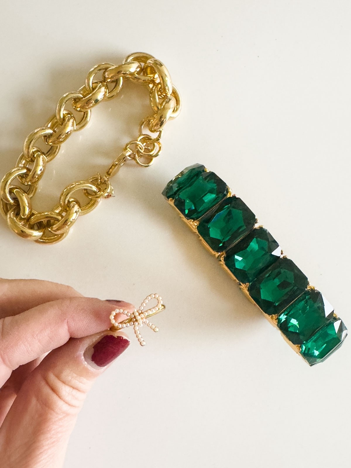 The deals on this festive fashion jewelry are insane today! These bow earrings are $7, the matching bow ring is $9.50 and the green stone bracelet and chain link bracelet are 70% off! gift idea for her teen girl gift ladies gift stocking stuffer holiday jewelry Christmas party outfitt

#LTKCyberWeek #LTKGiftGuide #LTKSaleAlert