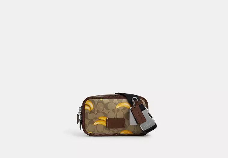 Wyatt Belt Bag In Signature Canvas With Banana Print | Coach Outlet