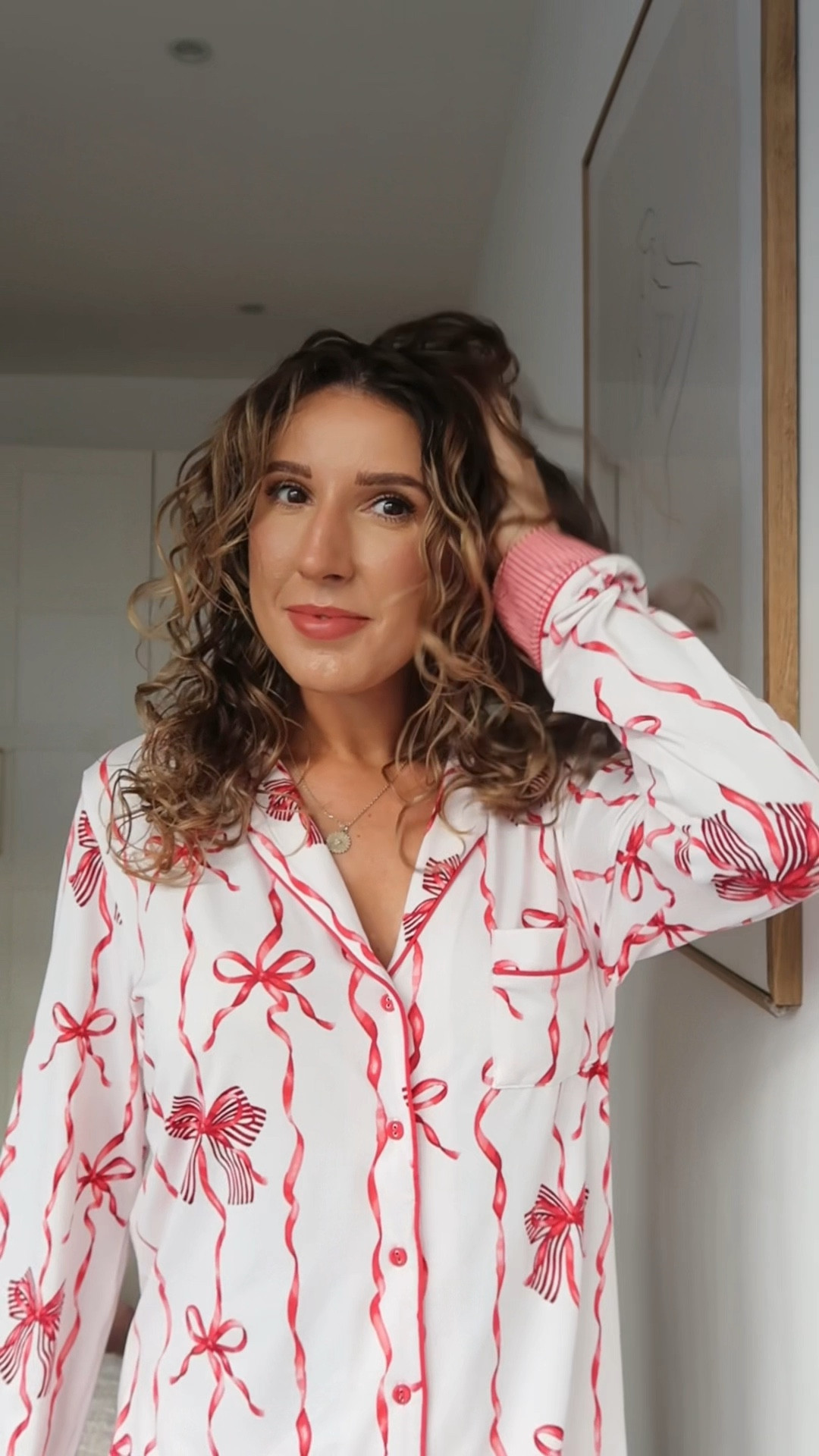 Wavy Hair Routine ✨ This hair routine is perfect for fine hair that’s easily weighed down by product. Here are all the products I use in my updated wavy hair routine for bouncy, defined waves.

#LTKbeauty