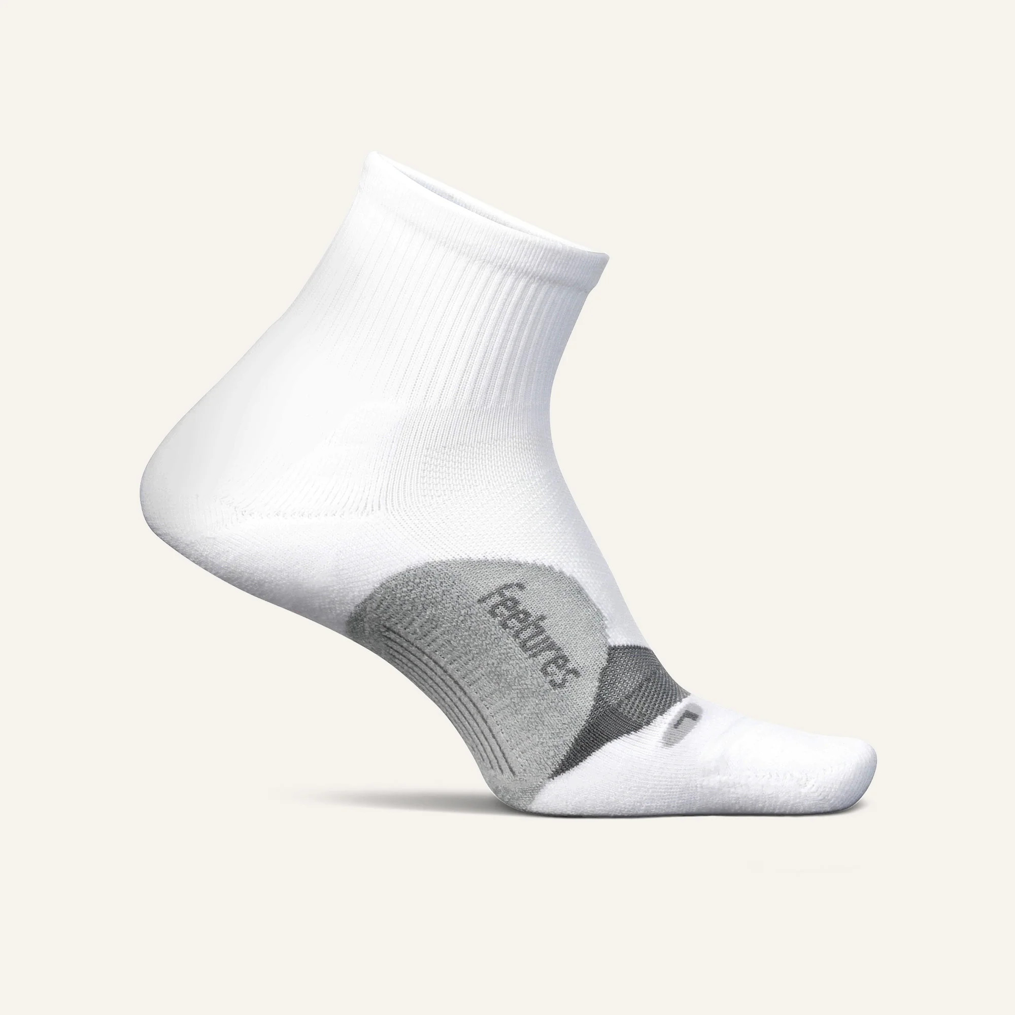 Elite Light Cushion Quarter White / MEDIUM | Feetures