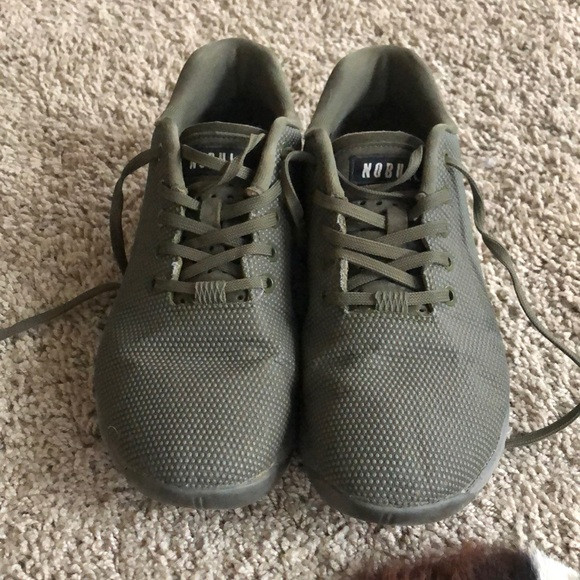 No bull trainers | Poshmark