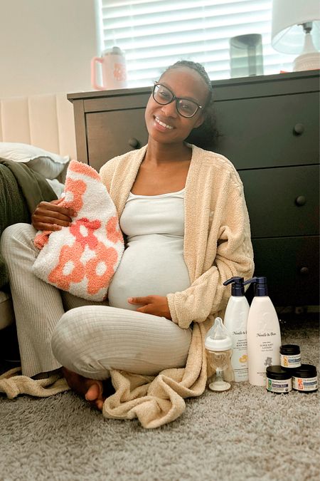 Here’s all of my NEWBORN MUST HAVES! I like to keep it simple and everything fits in one place. The countdown is on for baby girls arrival! 🎀🎀 #ltkbaby #babymusthaves #newborn #newbaby #babyregistry

#LTKfamily #LTKkids #LTKbaby