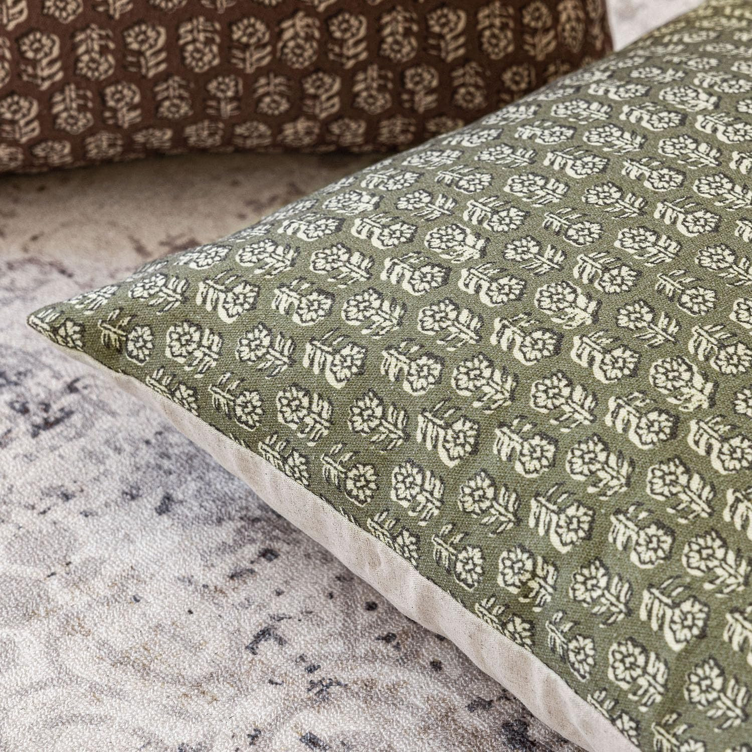 Foindtower Set of 2 Decorative Vintage Floral Print Throw Pillow Covers Neutral Modern Farmhouse ... | Amazon (US)