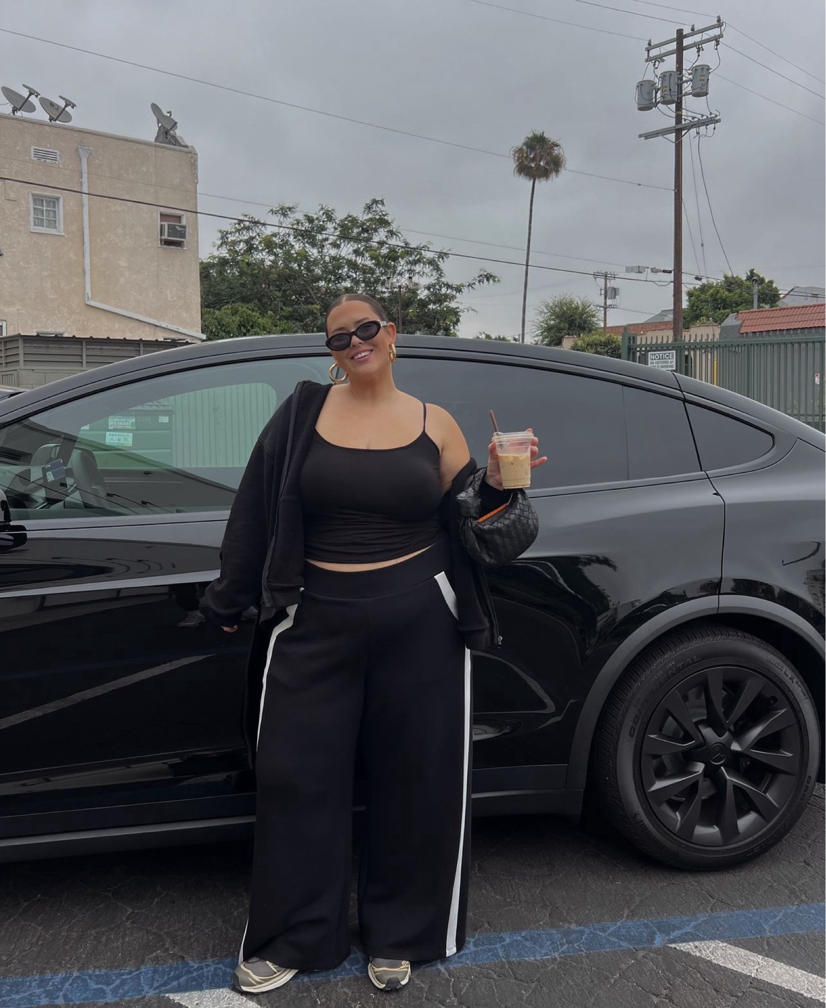 Casual outfit inspo to run some errands in 👟🛒☁️

Summer outfit, loungewear, casual outfit, track pants, sneakers, sunglasses, athleisure 


#LTKStyleTip #LTKPlusSize