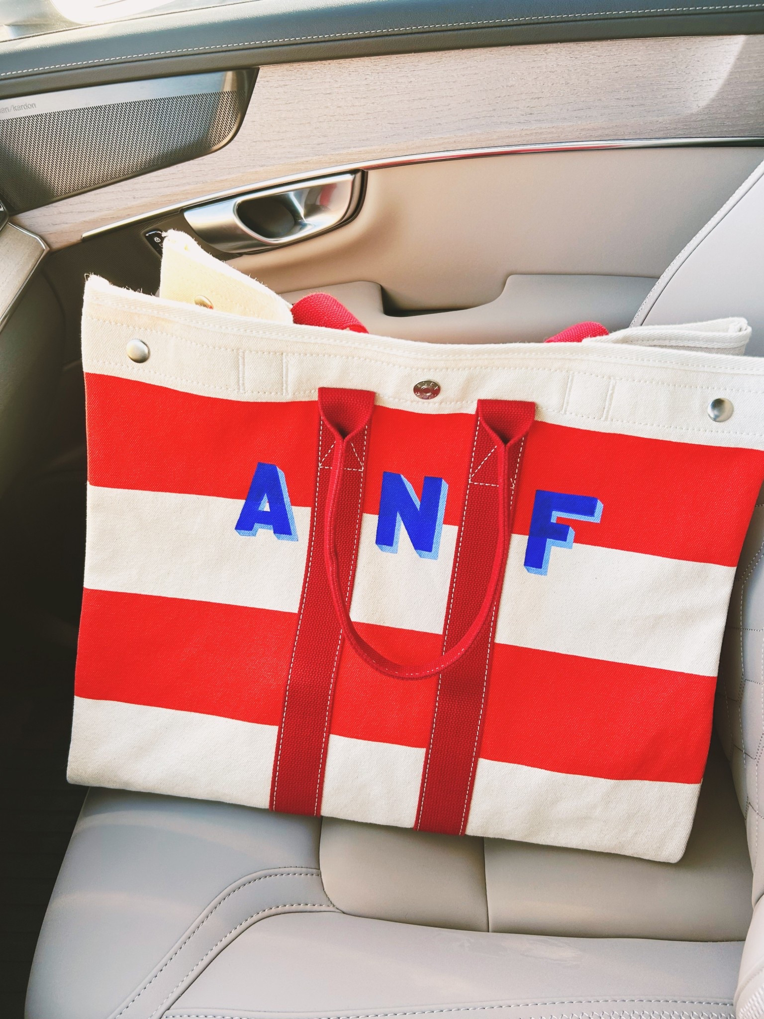 Finally treated myself to an Alex Mill bag.🤗🤓