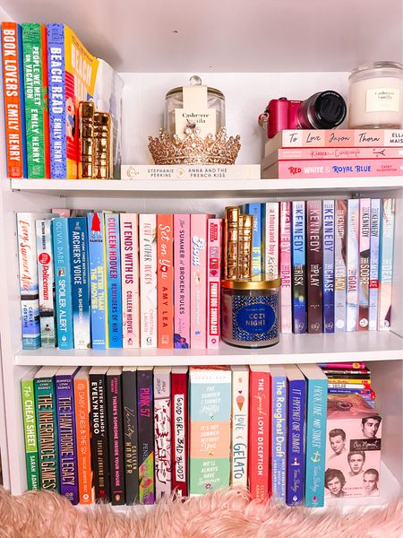 Bookshelfie! 📖📚 Here is what my current bookshelf looks like. 👀 I definitely have added quite a few new books since the last post. 💙 Another fave hobby of mine is rearranging it. I’m not sure how to organize them yet. I was thinking a rainbow one but then I’m not sure if I want to do it by trope. 💗 Please give me advice on what I should do next! 💛 What is a fun way you would rearrange this? 🤔
