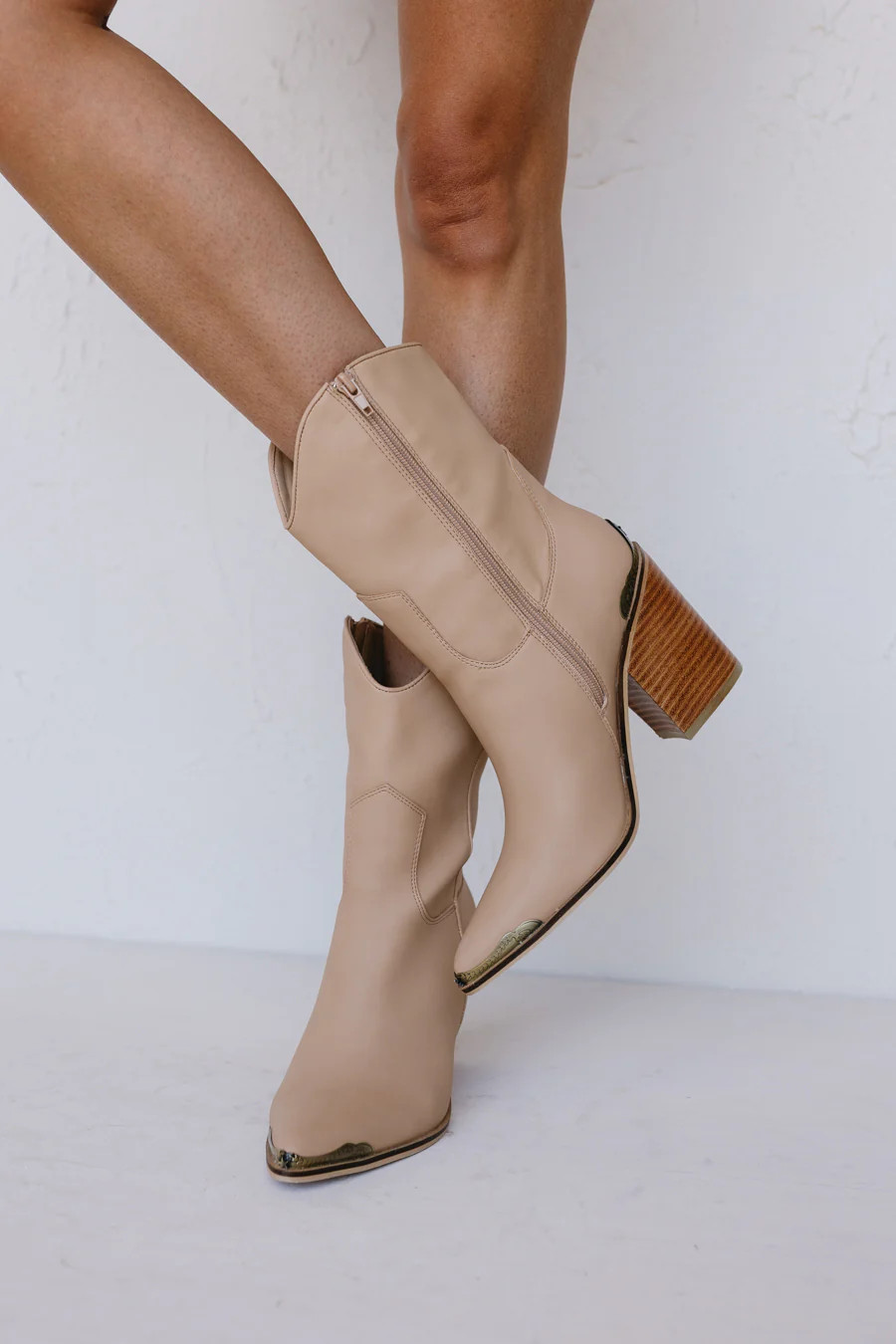 Neutral Zone Booties | Vestique