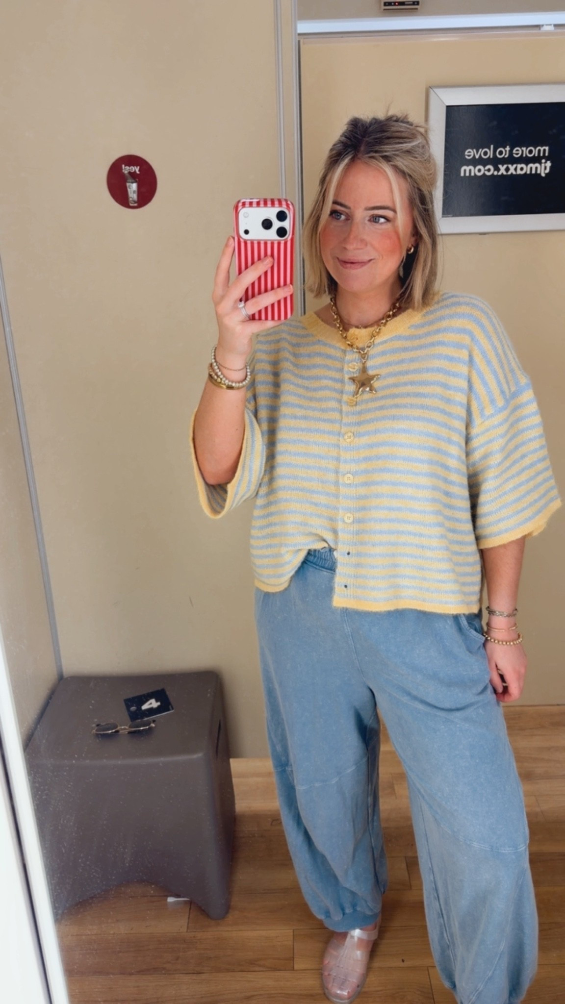 Comfy ootd 🩵🧈

#LTKmomlife #LTKootd #LTKdayinmylife
