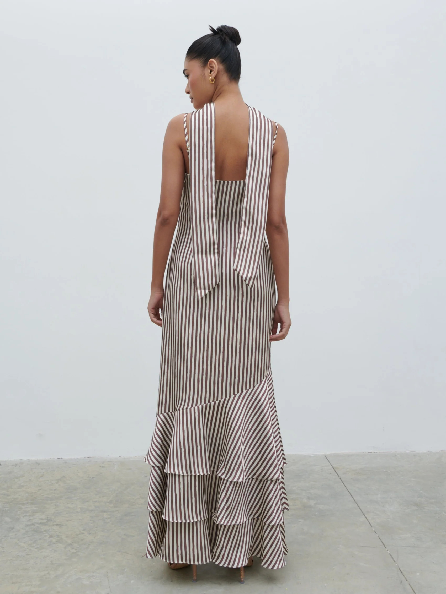 Serita V Neck Tiered Maxi Dress | Pretty Lavish (UK)