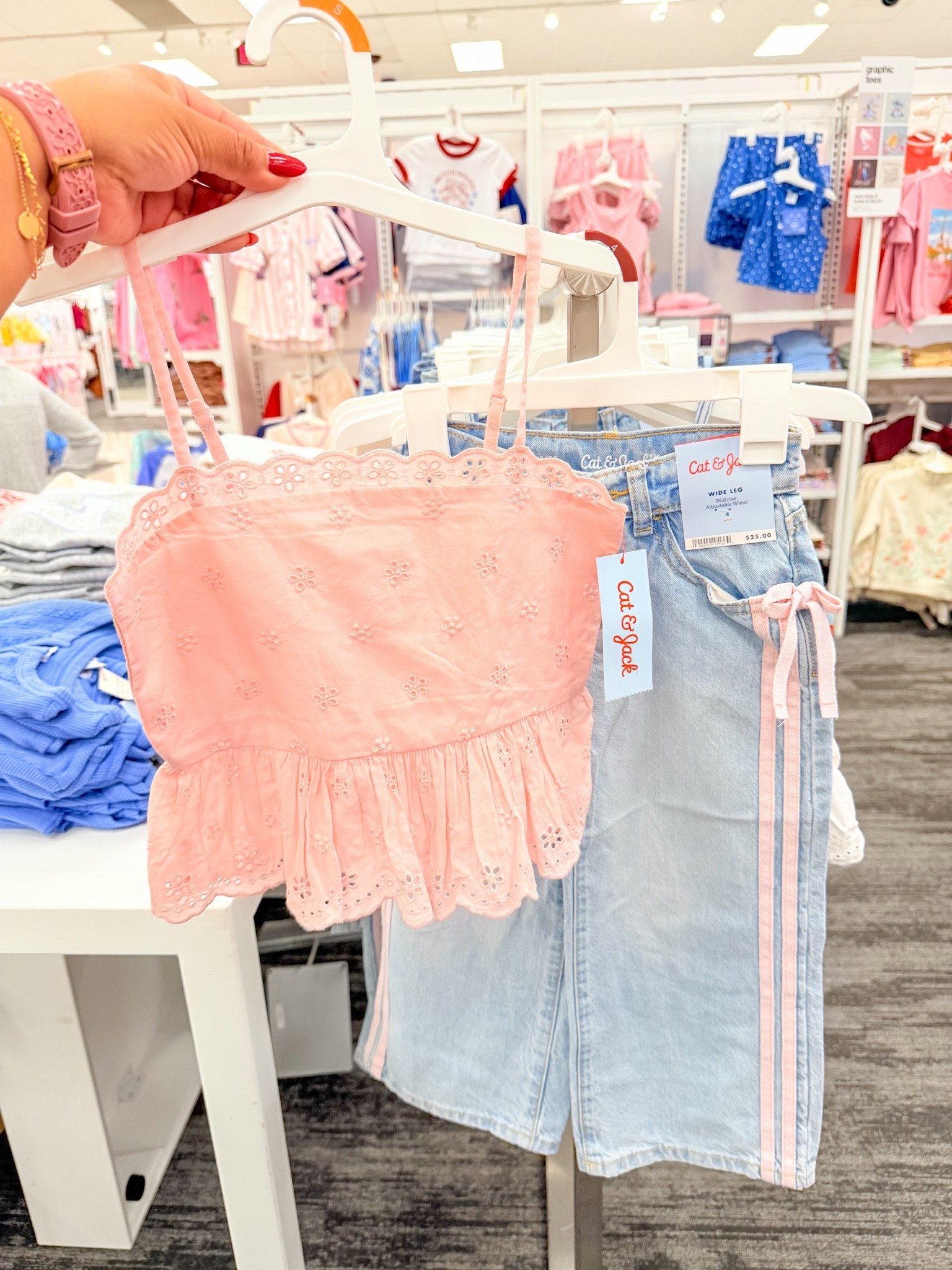 Save $10 when you spend $40 on kids clothing 💕

#LTKootd #LTKSaleAlert #LTKKids