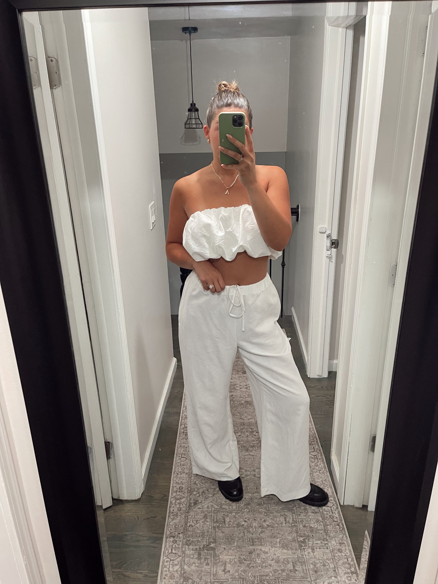 wearing vs styling, outfit inspo, outfit inspiration, size 8 fashion, size 10 fashion, midsize outfits, midsize style, styling tips, 2025 fashion, 2025 fashion trends, aritzia employee, aritzia style advisor, aritzia fashion, spring fashion

#LTKSeasonal #LTKMidsize #LTKStyleTip