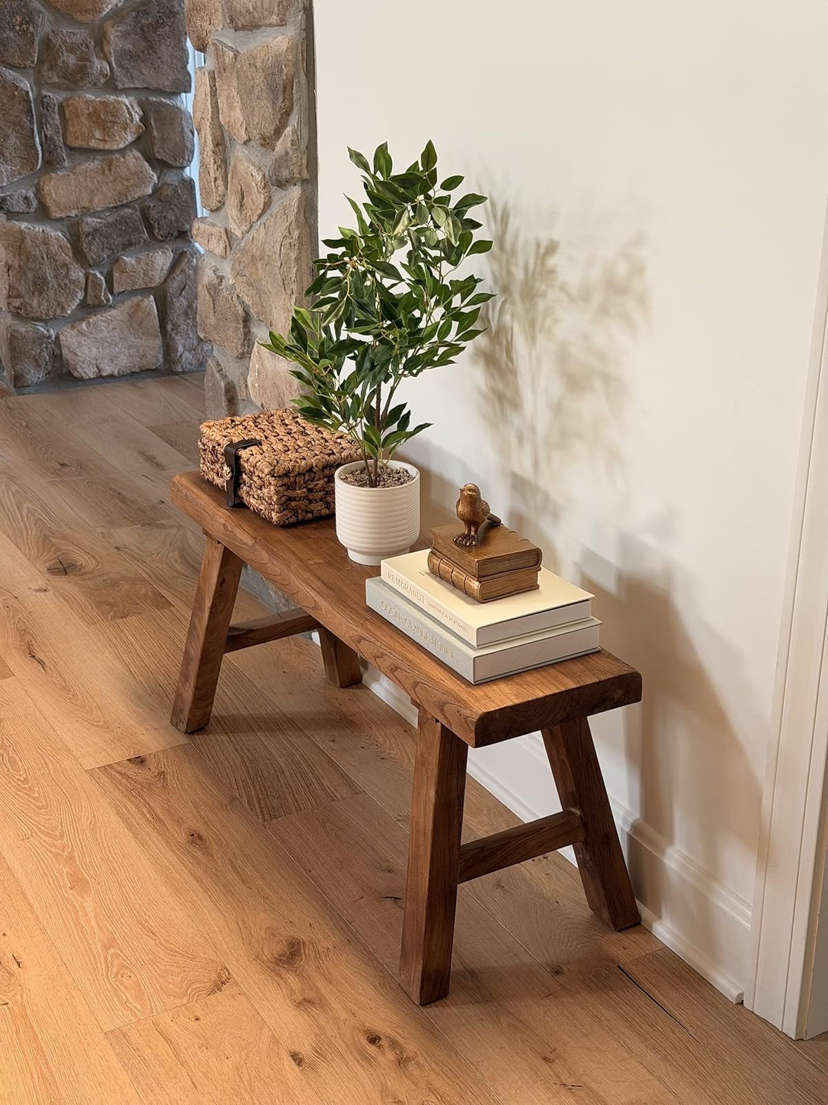 This little bench styling moment = cozy home goals 🤎 The perfect neutral touch to make any hallway, entryway, or corner feel so much more elevated ✨ 

#AmazonHome #HomeDecorFinds #NeutralHomeDecor #CozyHome #EntrywayInspo #HomeStyling #AmazonFinds #RusticDecor

#LTKmomlife #LTKHome #LTKdayinmylife
