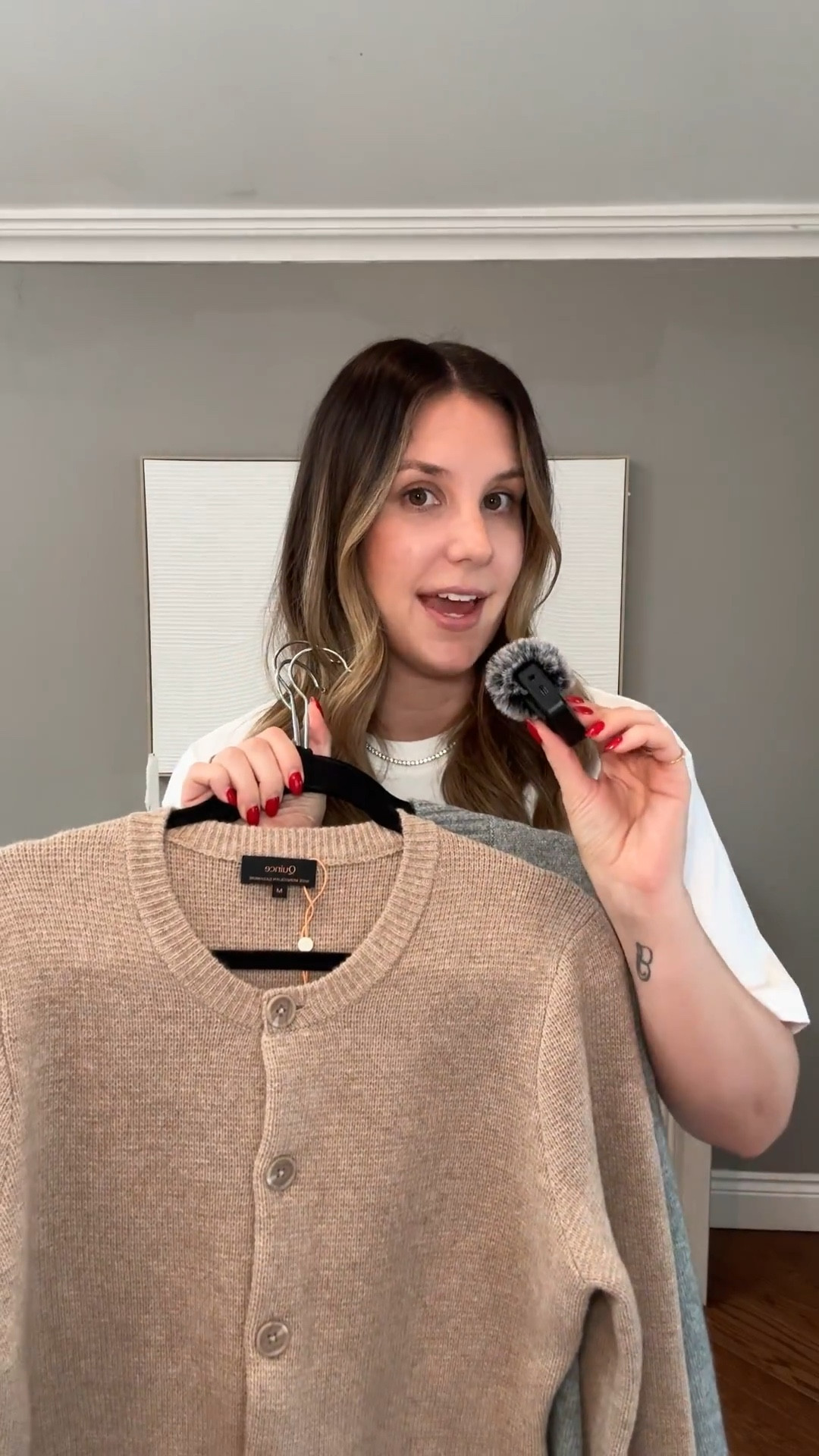 I have been wanting to try @Quince for YEARS and I’m so thrilled that they are now shipping to Canada 💃🏻 A great intro to the brand because I am obsessed with all of these picks! 

#quincepartner #affordablefashion #outfitinspo 
