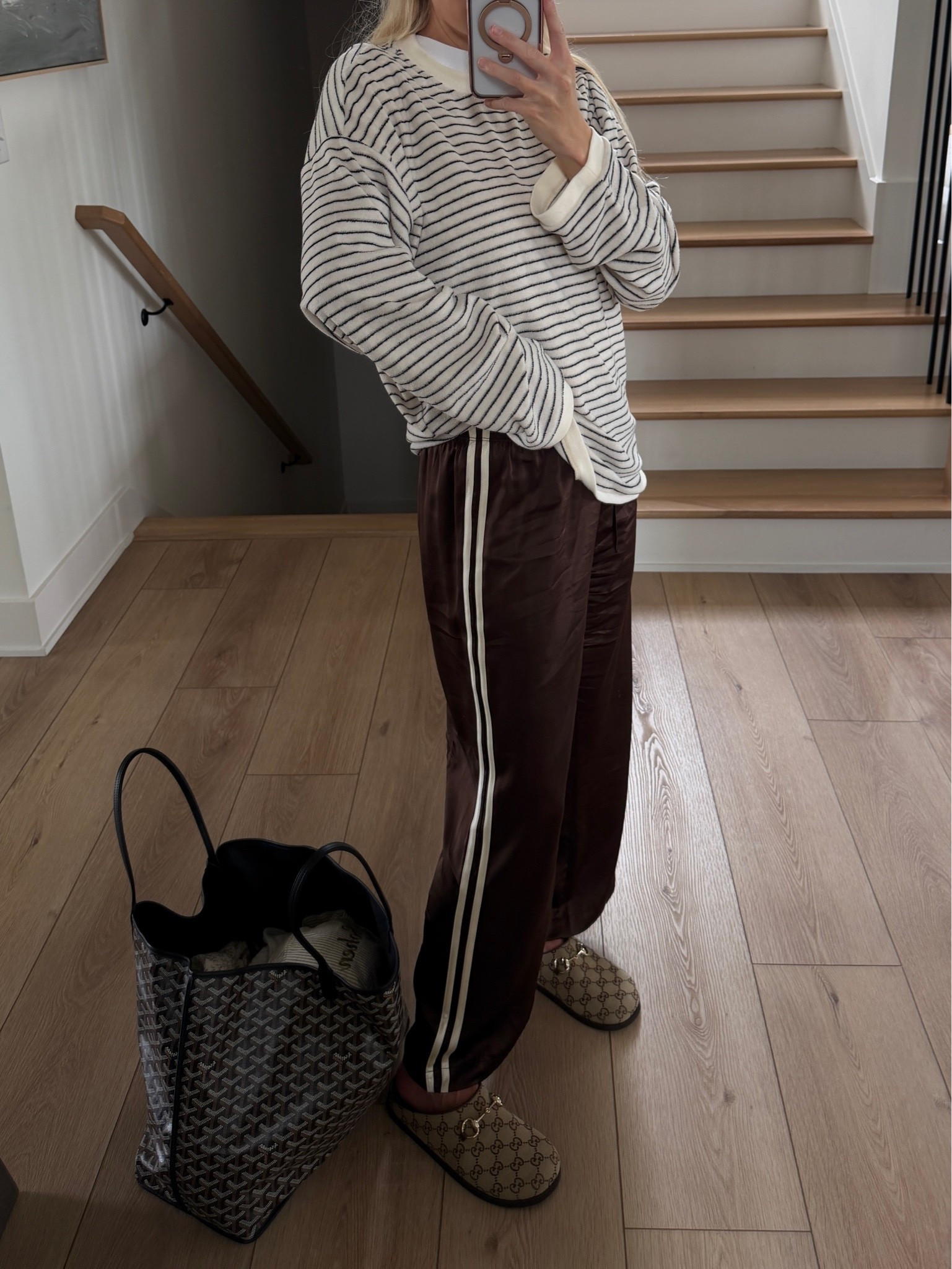 SIZE med in pants, small in tee