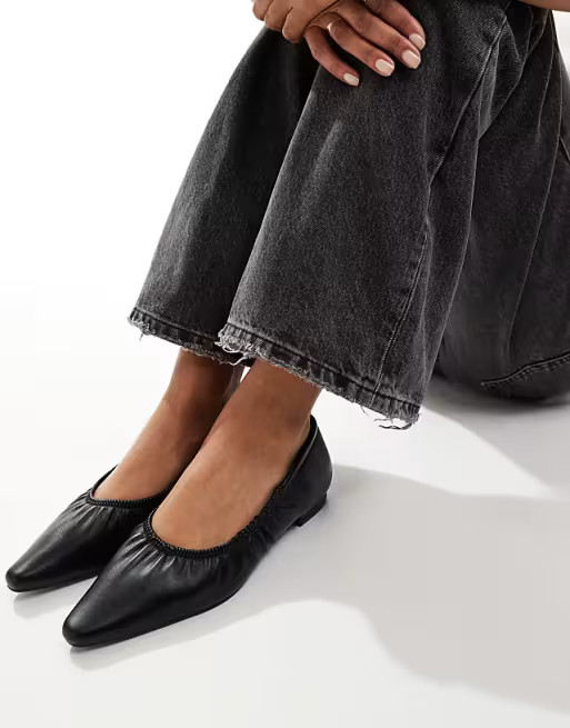 Glamorous Wide Fit ruched pointed toe ballet flats in black | ASOS (Global)