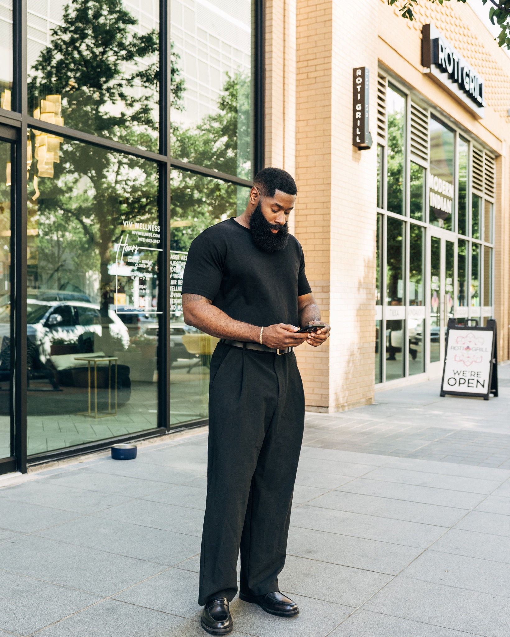Black tee, big pants and loafers
👕👖👞✔️
.
.
.
#saturday #saturdayoutfit #mensfashion #relaxed #pants #loafers 

#LTKMens #LTKSeasonal #LTKSummerSales