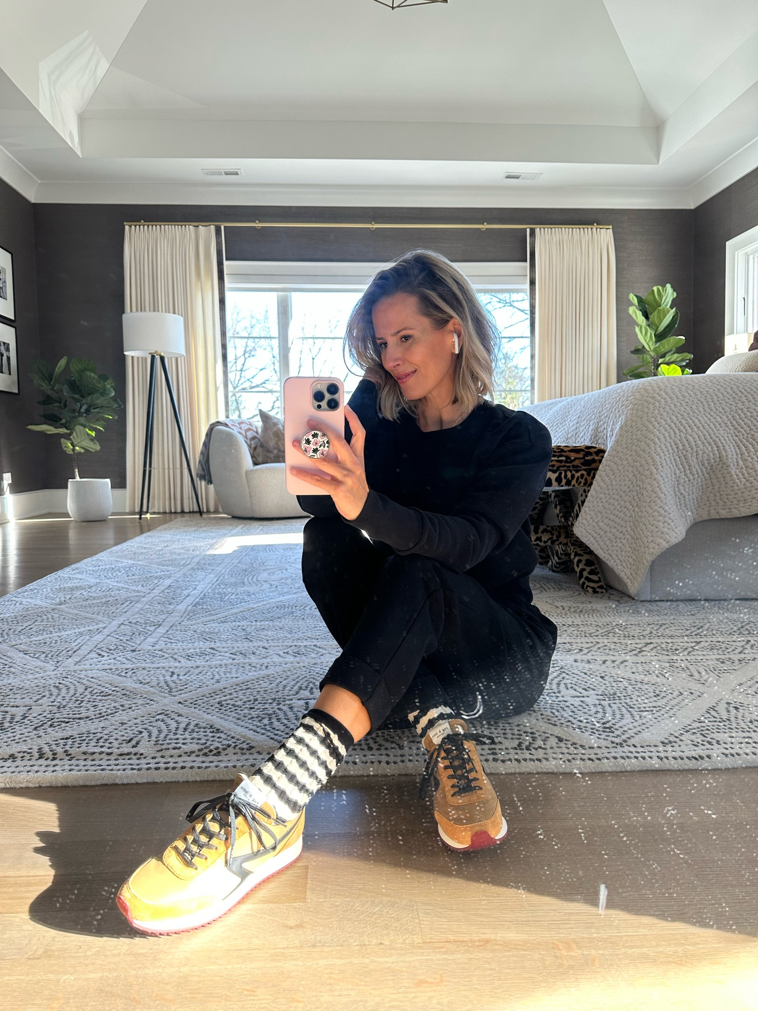 Casual athleisure 🖤

#LTKActive #LTKOver40 #LTKSeasonal