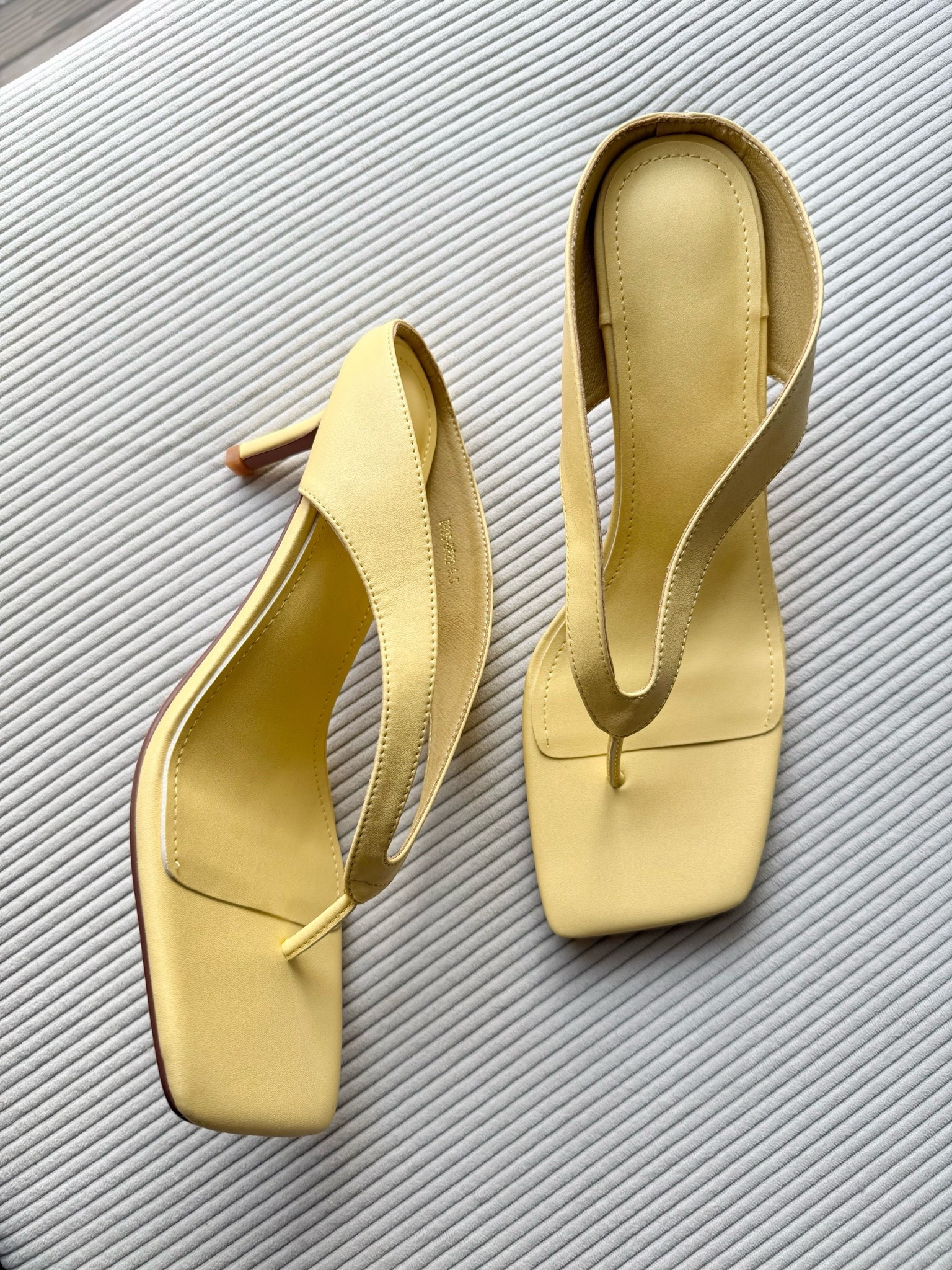 Yellow kitten heels sandals . They’re so comfy to walk in and I’m obsessed with the color

#LTKSeasonal #LTKMidsize #LTKSaleAlert