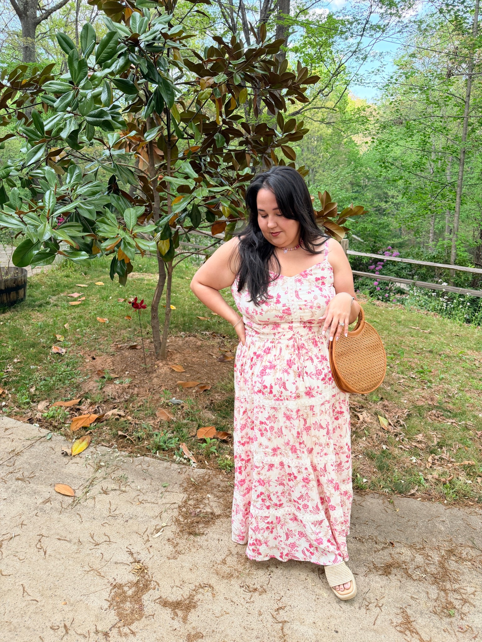 Torrid cash is ending soon! Snag this two piece set! I’m pairing the top with jeans on my next outfit 🩷 

#LTKPlusSize #LTKSaleAlert #LTKootd