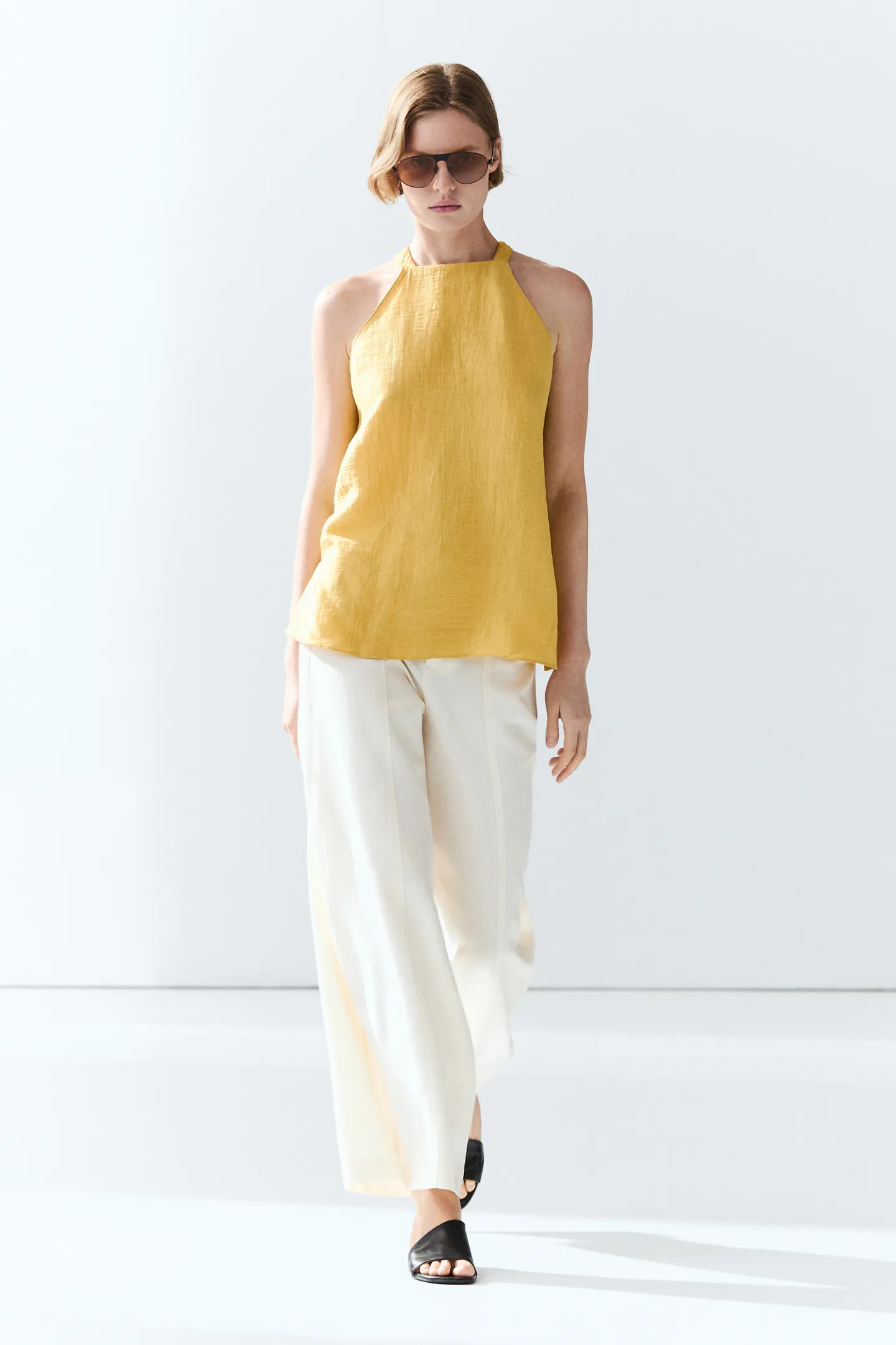 Linen blend halter top | Massimo Dutti UK