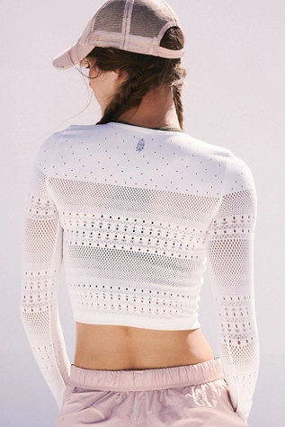 Clear Skies Layer | Free People (Global - UK&FR Excluded)