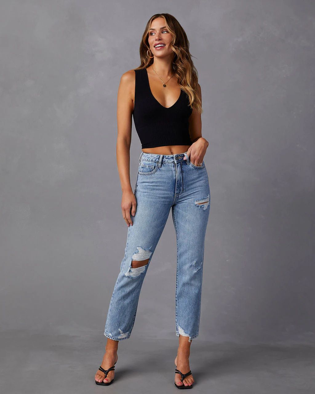 Enya Distressed Cropped Jeans | VICI Collection