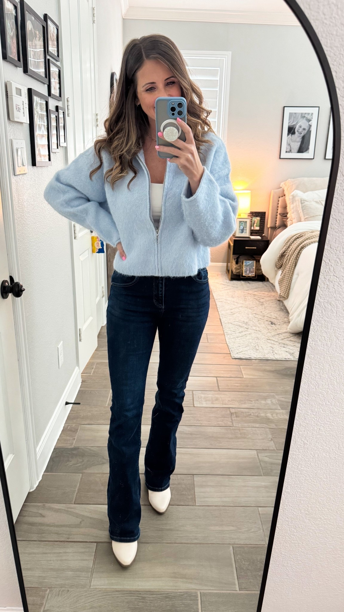 💙💙

#LTKootd #LTKMidsize