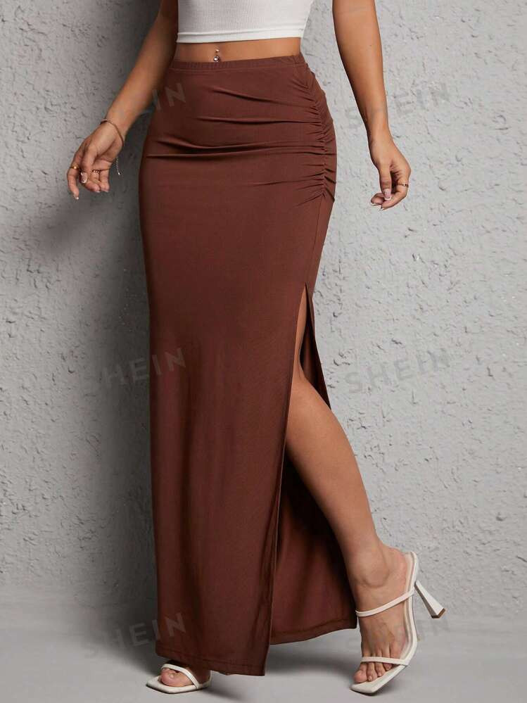 SHEIN PETITE Solid Ruched Split Thigh Skirt | SHEIN