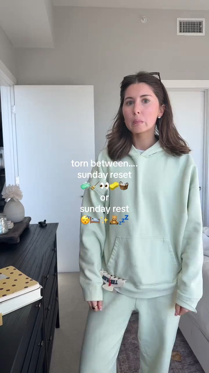 help. love the new matcha color from nuuds 🤩

#LTKSeasonal #LTKootd #LTKdayinmylife