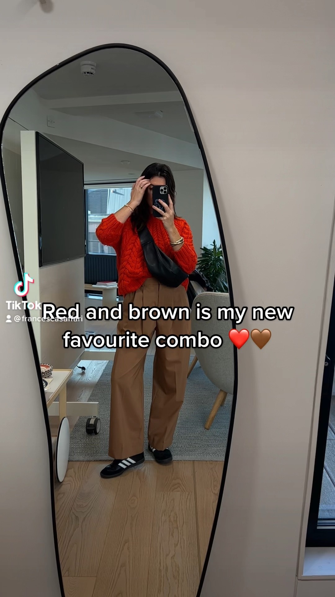 Red and brown is my new favourite combination 

#LTKSeasonal #LTKeurope #LTKstyletip