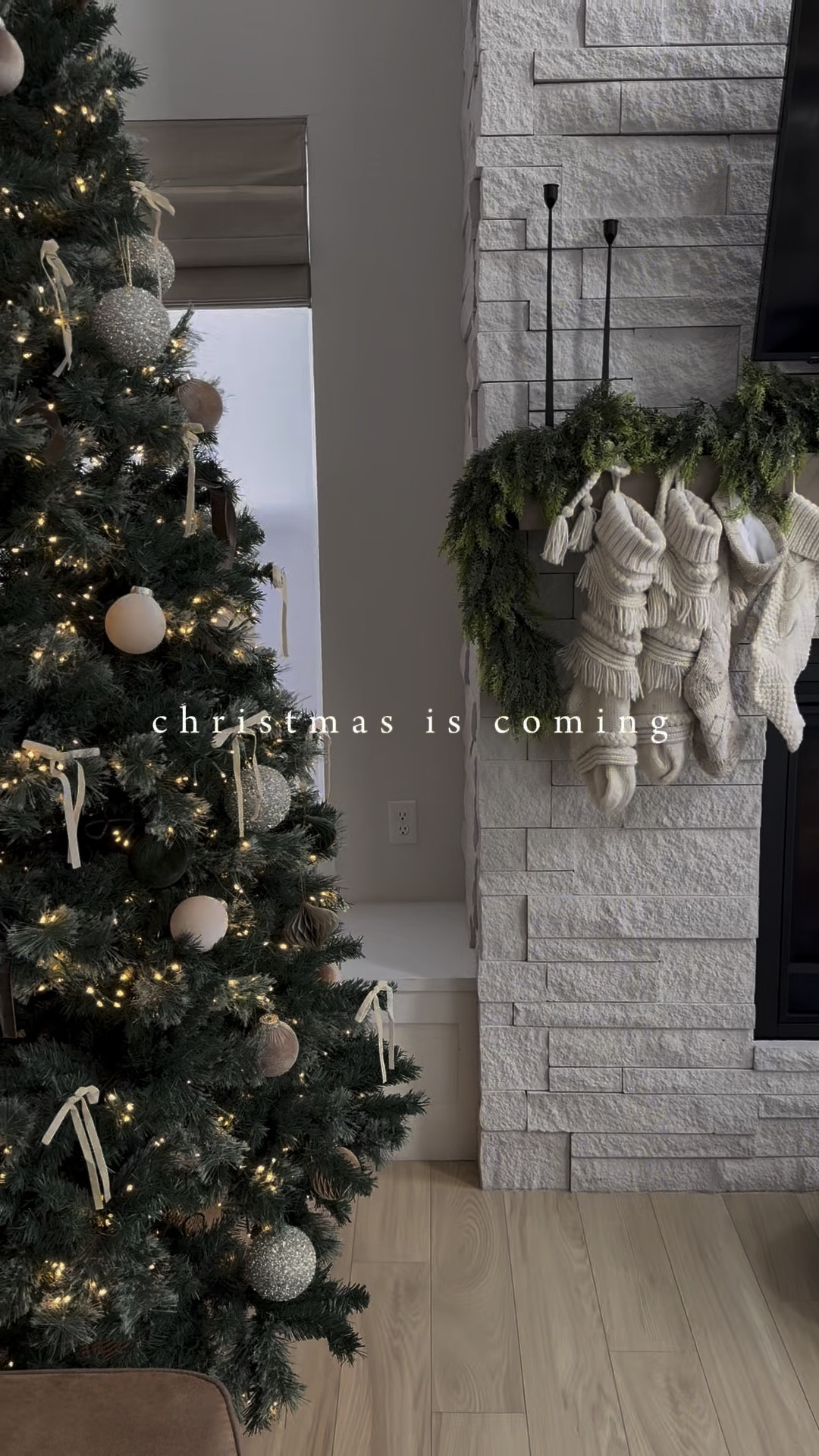 The most magical time of the year. 🥰 And a majority of my Christmas decor came from Amazon!

#LTKHoliday #LTKSeasonal #LTKHome